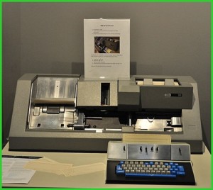 IBM 029 Card Punch Data Recorder Keypunch Machine